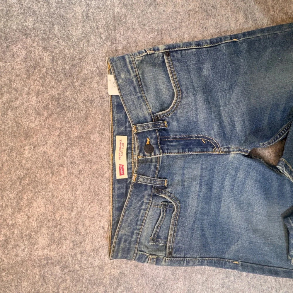 Levis Performance 511 Slim Jeans Boys Size 12 Reg W26 L26 Medium Wash Blue Denim